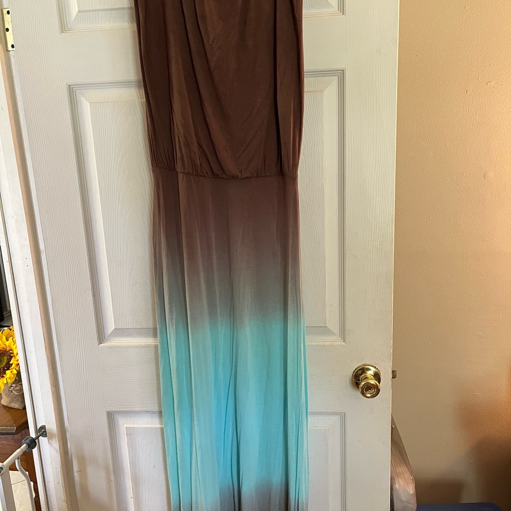 Maxi dress-size large